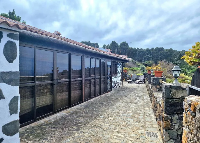 Casa Canaria Drago In Icod De Vinos * Icod De Los Vinos